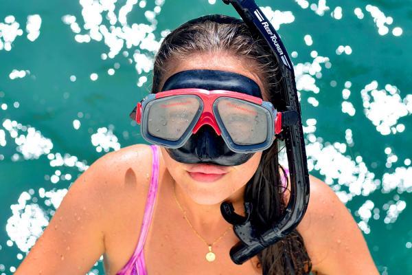 pretty girl with snorkel