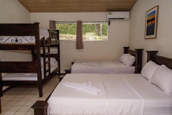 Hotel don fito family room