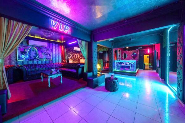 VIP section at XTC nightlife in Jaco Costa Rica