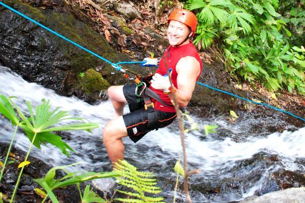 Waterfall-rappelling-23
