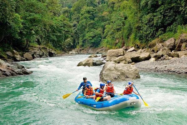 Naranjo-river-rafting-2