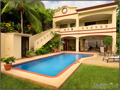 front of casa rio mar in jaco