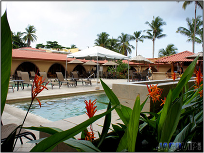 2 Swimming Pools at the Cocal