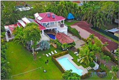 Casa Blanca bachelor party friendly vacation rental mansion in Jaco Beach
