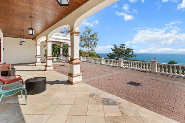 large terrace on first floor with spectacular ocean views in Hermosa Beach Costa Rica