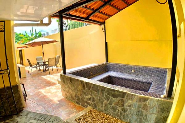 Plunge pool at casa cocal