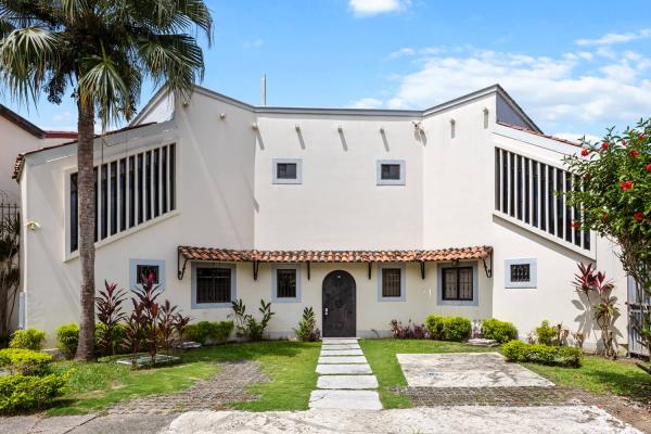 Villa Arena Jaco front entrance street view of in Costa Rica