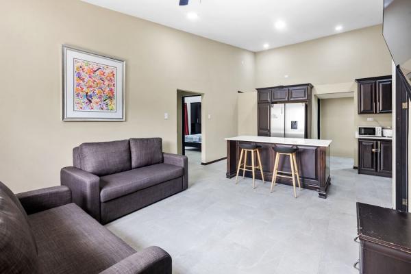 Living Room with sofas at Casa De La Sol