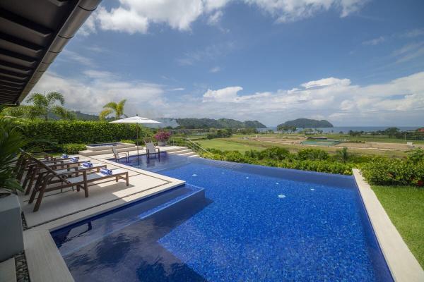 View of the pool at Casa Ohana