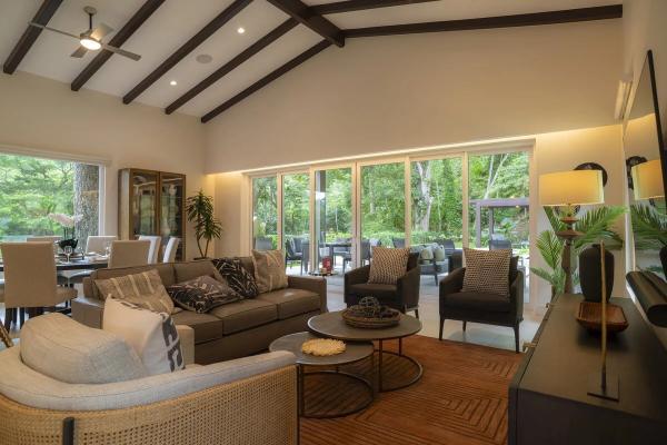 View of the living and dining area at Casa Selva Tica