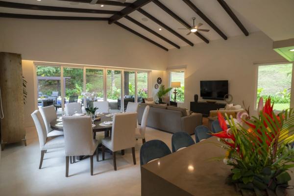 View of the dining area at Casa Selva Tica