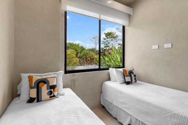 Bedroom 8 with 2 Single Beds Aquarius Villa Sirena Jaco Beach
