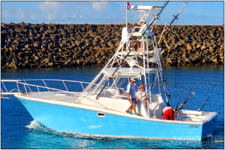 Gun Smoke 34' Topaz Sport Fishing Boat in Los Sueños Marina Costa Rica