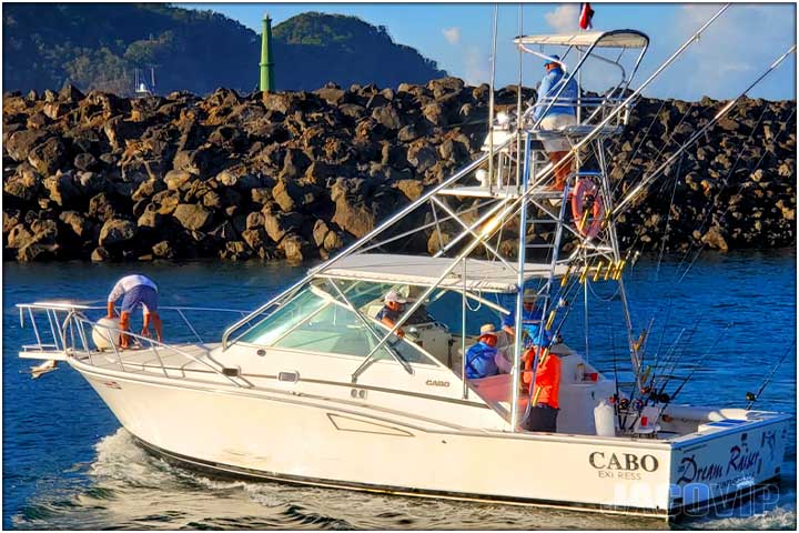Dream Raiser 35' Cabo Sportfish in Los Sueños Marina