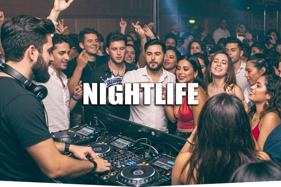 DJ at a busy nightclub in Jaco Costa Rica