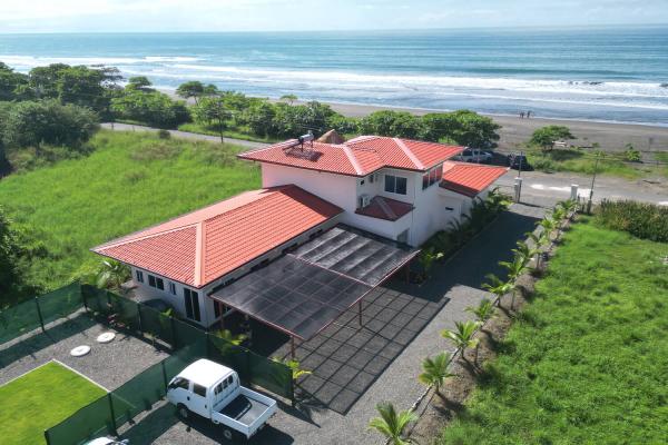 Hermosa-sun-vacation-villa-drone-3