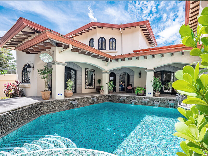 South Beach Villa Antigua 6 bedroom luxury villa in Jaco Costa Rica