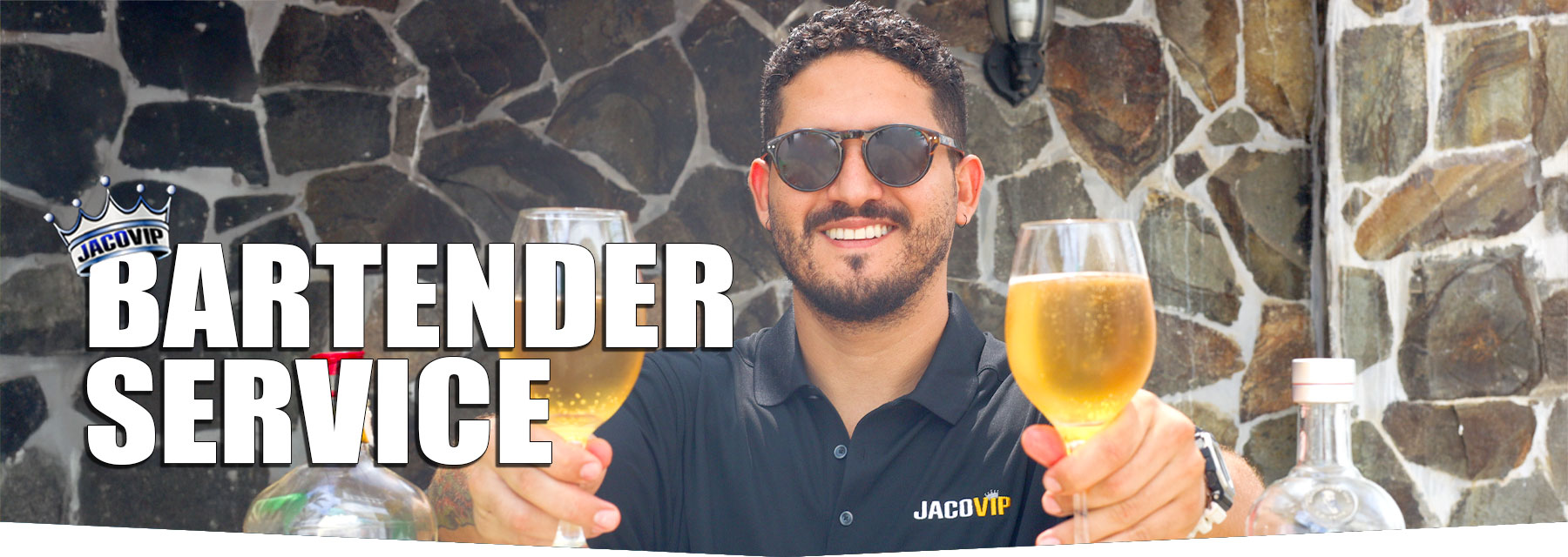 Private bartender at North Beach villa in costa rica