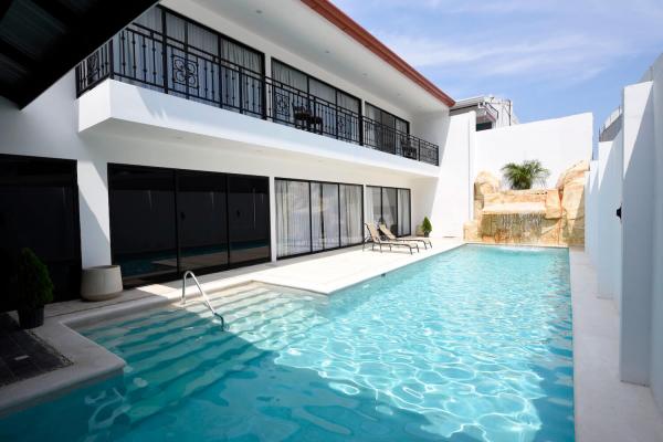 Swimming-pool-1