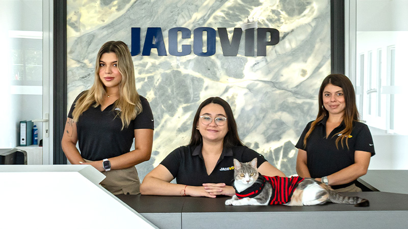JacoVIP team welcoming guests at a luxury Jaco Beach villa