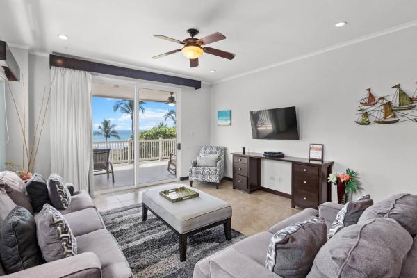 living room at the palms condo 304 in jaco costa rica
