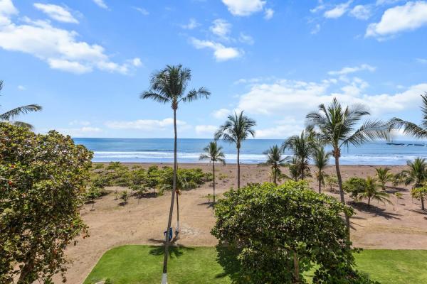 Jaco-the-palms-beach-ocean-views