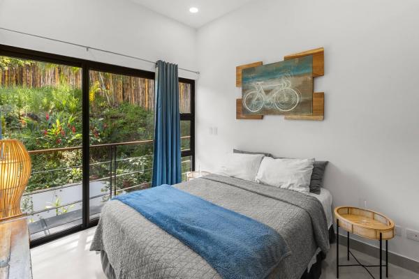 1 Queen Size Bed Villa-dos-olas-2-bedroom-3-1