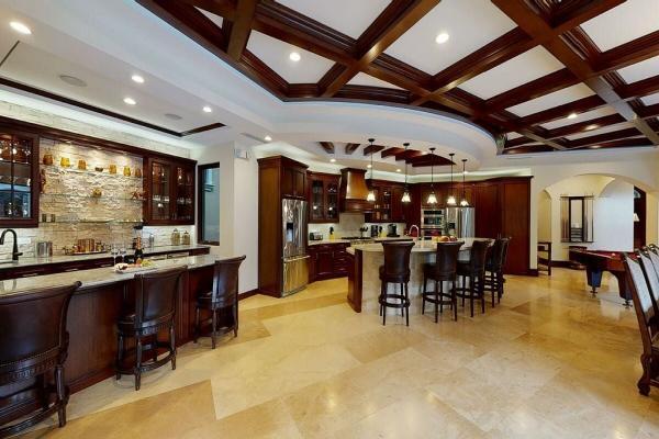 Large open concept kitchen with ample bar at Casa Vista Paraiso